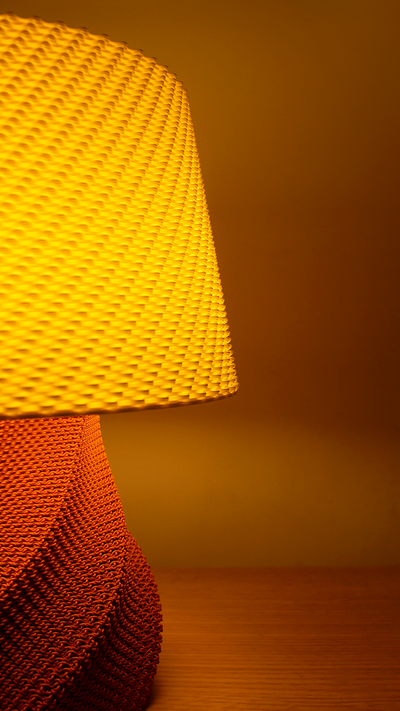 מנורת שולחן ג'וליאן