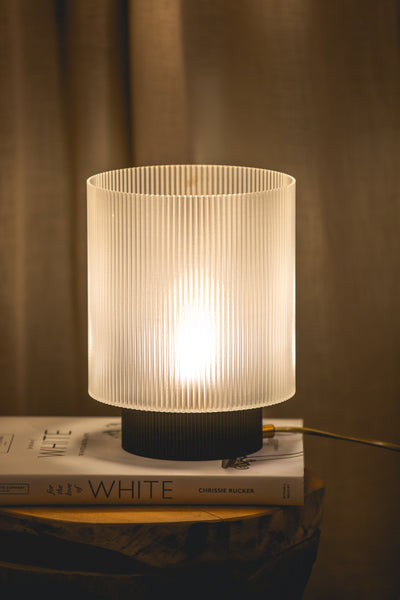 מנורת שולחן דגם  ניצה